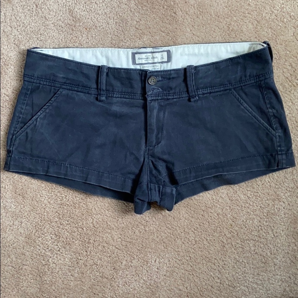 Abercrombie&Fitch blue shorts